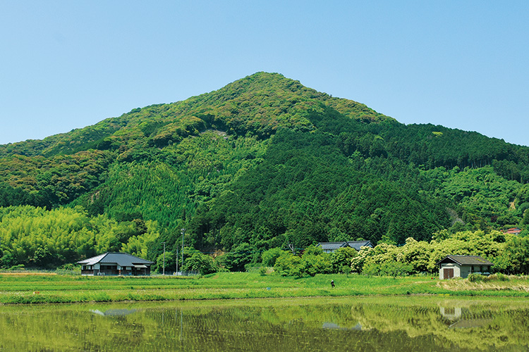 岩石山の写真