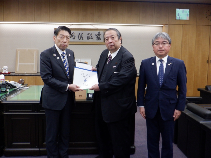 総務省への要望の様子