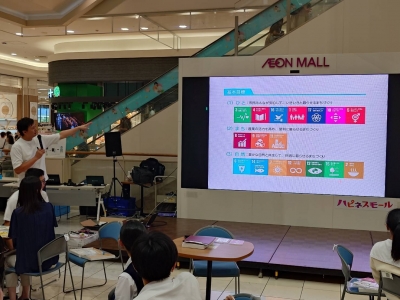 カードゲームの様子⑤