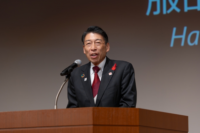 知事写真