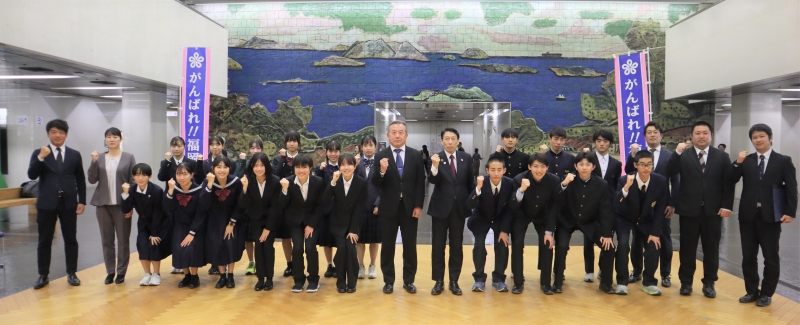 出場者の皆さんと知事