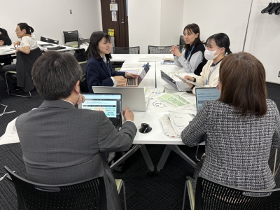 会議の様子３