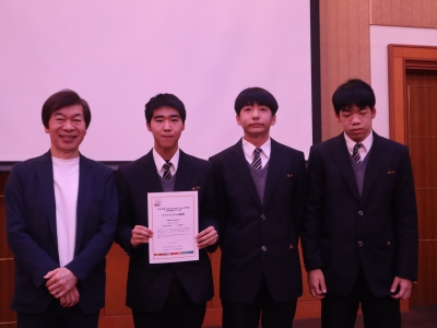 ファイナリスト証明書の授与③