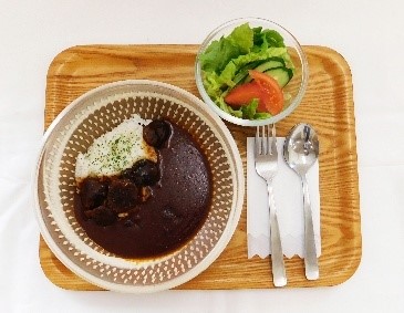 (写真)東峰村しいたけカレー