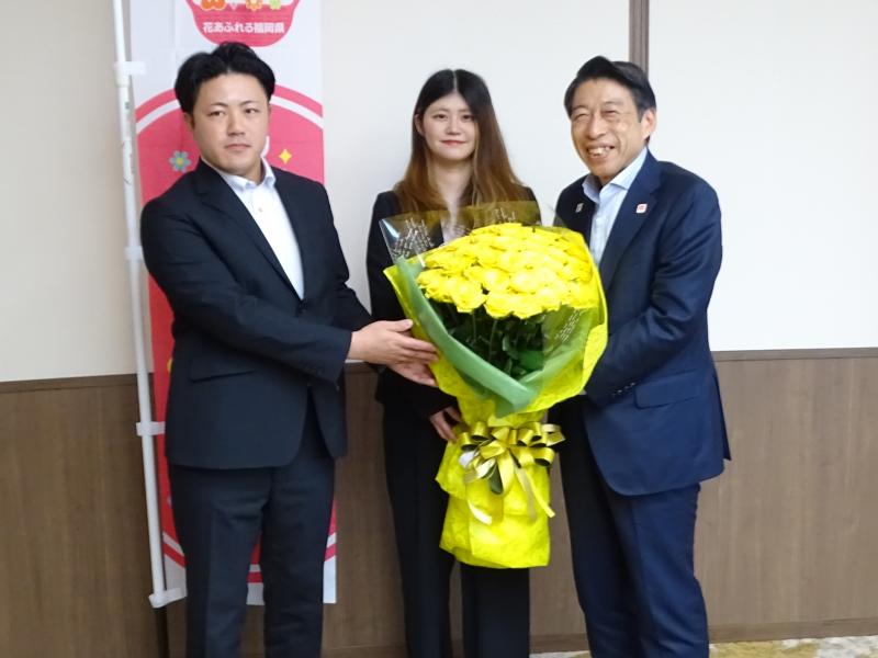 知事写真