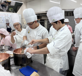 過去のハワイ州との食をテーマとした交流の様子