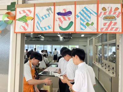 余剰食品を使った子ども食堂